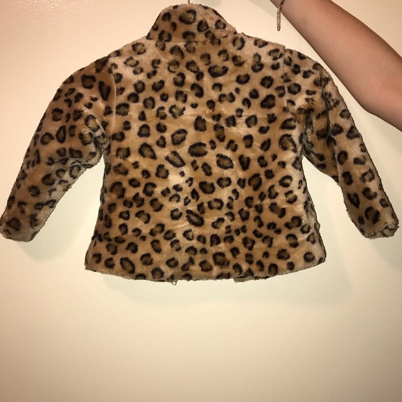 Leopard coat 🐆 that would keep your baby warm😊 - Picture 2 of 3